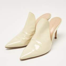 Gianvito Rossi Cream Patent Leather Aramis Mules Size 38.5