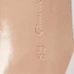 Pre Owned Gianvito Rossi White Leather Aramis Mules Size 39.5