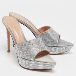 Pre Owned Gianvito Rossi Silver Satin Crystal Embellished Platform Slide Sandals Size 40