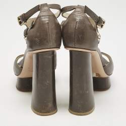 Pre Owned Gianvito Rossi Grey Leather Platform Sandals Size 38.5