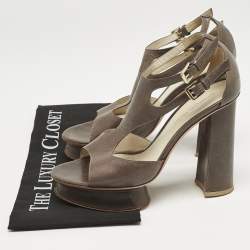 Pre Owned Gianvito Rossi Grey Leather Platform Sandals Size 38.5