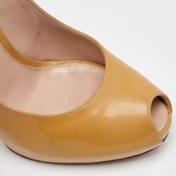 Pre Owned Gianvito Rossi Beige Patent Leather Peep Toe Platform Pumps Size 37.5