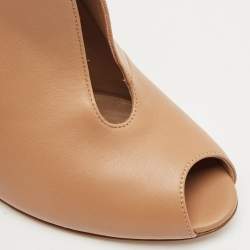 Gianvito Rossi Beige Leather Vamp Boots Size 40.5