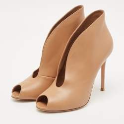 Gianvito Rossi Beige Leather Vamp Boots Size 40.5