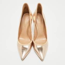Pre Owned Gianvito Rossi Rose Gold/Beige Leather and Satin Pointed Toe Pumps Size 40