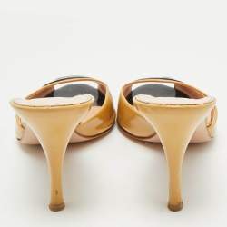 Pre Owned Gianvito Rossi Beige/Black Patent Leather Peep Toe Slide Sandals Size 37.5