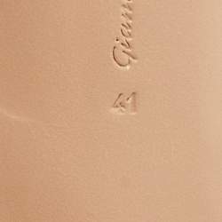 Pre Owned Gianvito Rossi White Patent Leather Plexi Pumps Size 41