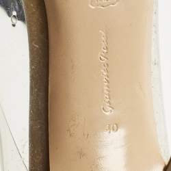 Pre Owned Gianvito Rossi Cream/Beige Patent Leather and PVC Plexi Pumps Size 40