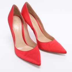 Pre Owned Gianvito Rossi Red Satin Pumps Size 40