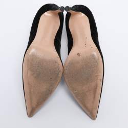 Pre Owned Gianvito Rossi Black Satin and Velvet Pumps Size 39
