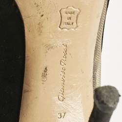 Pre Owned Gianvito Rossi Black Mesh and Suede Pointed Toe Pumps Size 37