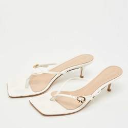 Pre Owned Gianvito Rossi White Patent Leather Buckle Thong Slide Sandals Size 38                      