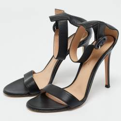 Pre Owned Gianvito Rossi Black Leather Portofino Ankle Strap Sandals Size 37