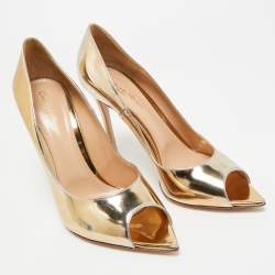 مملوكة مسبقًا Gianvito Rossi Gold Leather Musa Pumps Size 41