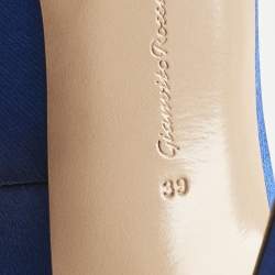 Pre Owned حذاء كعب عالى جيانفيتو روسى رويال  مقدمة مدببة ساتان أزرق مقاس 39.5