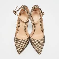 Pre Owned حذاء كعب عالي جيانفيتو روسي جلد بيج/أسود بشبك سوار الكاحل مقاس 35.5