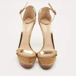 مملوكة مسبقًا Gianvito Rossi Portofino Size 41 Gold Leather Ankle Strap Sandals
