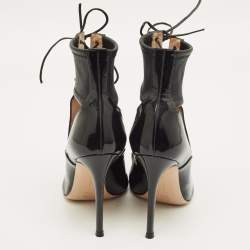 مملوكة مسبقًا حذ اء بوت بطول الكاحل أربطة مقدمة مدببة جلد لامع أسود جيانفيتو روسي مقاس 35.5