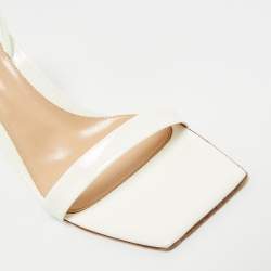 Pre Owned صندل جيانفيتو روسي برباط كاحل جلد و بي في سي بيج مقاس 36