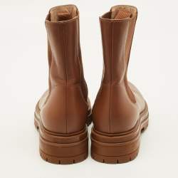 مملوكة مسبقًا Gianvito Rossi Size 39.5 Brown Leather Chelsea Boots