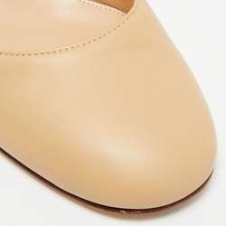 Pre Owned Gianvito Rossi Size 36 Beige Leather  Round  Toe Pumps