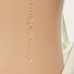 Pre Owned صندل جيانفيتو روسي سيلفي جلد أبيض مقاس 38.5