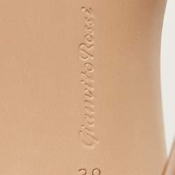 مملوكة مسبقًا صندل سلايد جيانفيتو روسي أيلي جلد وبي في سي بنفسجي مقاس 38