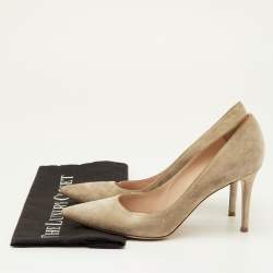 Pre Owned حذاء كعب عالي جيانفيتو روسي مقدمة مدببة سويدي كاكي بيج مقاس 40.5