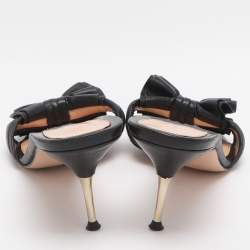 Pre Owned Gianvito Rossi Size 39 Black Leather Bow Slide Sandals