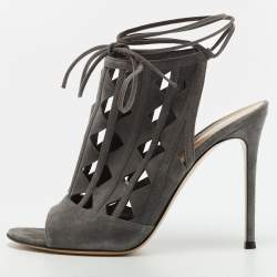 مملوكة مسبقًا صندل جيانفيتو روسي ماكسين سويدي رصاصي قصات بحزام للكاحل مقاس 39 