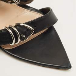 مملوكة مسبقًا صندل جيانفيتو روسي أبيض جلد بحزام عند الكاحل مقاس 39