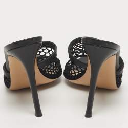 مملوكة مسبقًا Gianvito Rossi Alisia Black Mesh and Leather Slide Sandals Size 39