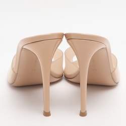 مملوكة مسبقًا  صندل جيانفيتو روسي بيج براءة اختراع جلد وبي في سي إل مقاس 39