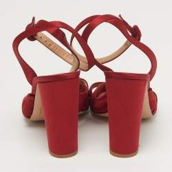 مملوكة مسبقًا Gianvito Rossi Size 41 Red Satin Ankle Knot  Sandals