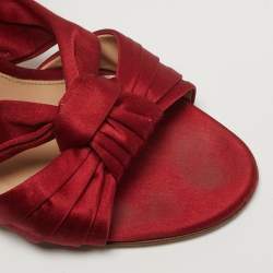مملوكة مسبقًا Gianvito Rossi Size 41 Red Satin Ankle Knot  Sandals
