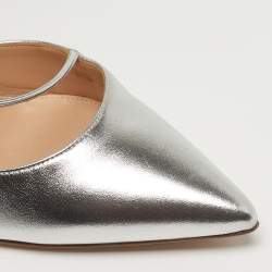 مملوكة مسبقًا Gianvito Rossi 105 Size 39.5 Silver Leather D'orsay Pumps