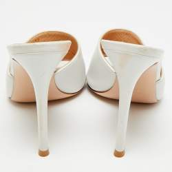 مملوكة مسبقًا Gianvito Rossi Alise Size 38 White Leather Slide Sandals