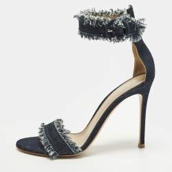 مملوكة مسبقًا Gianvito Rossi Portofino Size 37 Blue Denim Ankle Strap Sandals