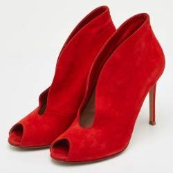 مملوكة مسبقًا Gianvito Rossi Vamp Size 37 Bright Red Suede Peep Toe Ankle Booties