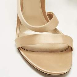 Pre Owned Gianvito Rossi Opera Size 39.5 Beige Satin Ankle Strap Sandals