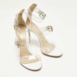 مملوكة مسبقًا صندل جيانفيتو روسي جابي من البي في سي الشفاف والجلد الأبيض بحزام كاحل مقاس 39