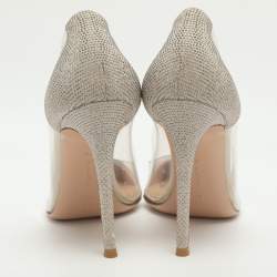 مملوكة مسبقًا Gianvito Rossi Plexi Embellished Size 40 Grey/Silver Suede and PVC Pumps