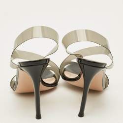 مملوكة مسبقًا Gianvito Rossi Metropolis Size 36 Black PVC Slingback Sandals