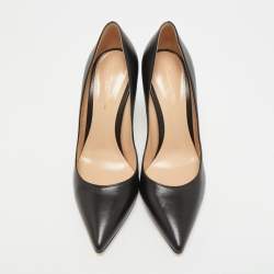 مملوكة مسبقًا حذاء كعب عالي جيانفيتو روسي جلد أسود مقدمة مدببة مقاس 39