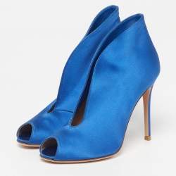 Pre Owned Gianvito Rossi Vamp Size 38 Blue Satin Booties