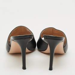 مملوكة مسبقًا صندل سلايد غيانفيتو روسي أليس بلاستيك مشمع أسود مقاس 38.5