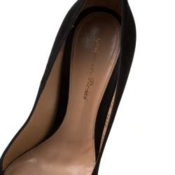 Pre Owned Gianvito Rossi Black Suede Pointed Toe Pumps 39