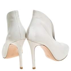 Gianvito Rossi White Leather V Neck Peep Toe Booties Size 37