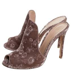 Pre Owned Gianvito Rossi Nude Beige Floral Embroidered Velvet High Vamp Sandals Size 39