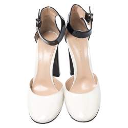 Pre Owned Gianvito Rossi Monochrome Patent Leather Ankle Strap Sandals Size 40.5